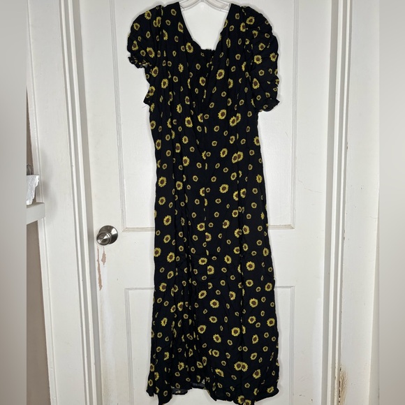 Hot Topic Yellow Sunflower Empire Midi Dress size 3 - Picture 3 of 4